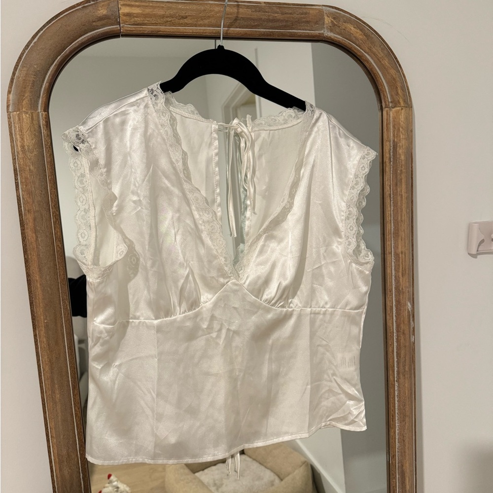 White blouse with lace trimming